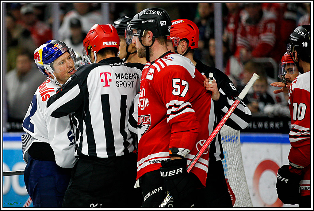 PENNY DEL; Koelner Haie- Red BUll Muenchen; Koeln, 08.11.2022